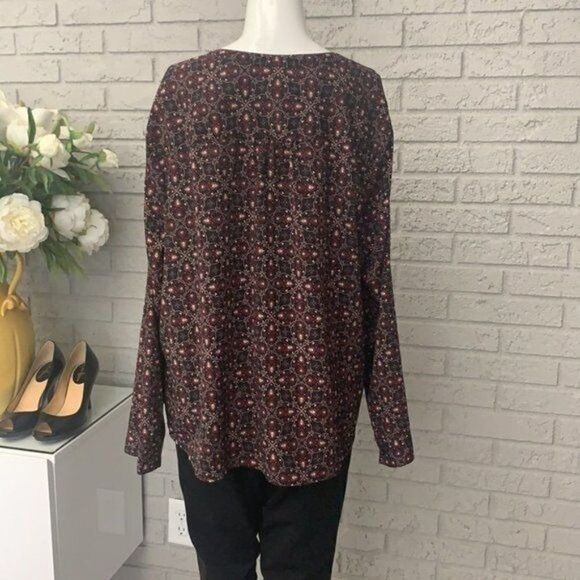 Croft & Barrow Button Down Blouse Size 2X - Picture 7 of 10